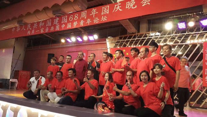 欢乐砸瓶子